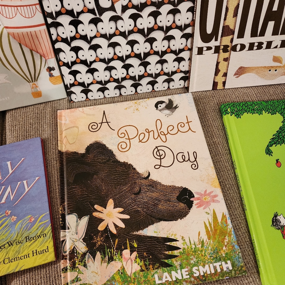 Children's Book Bundle - Picture 6 of 15
